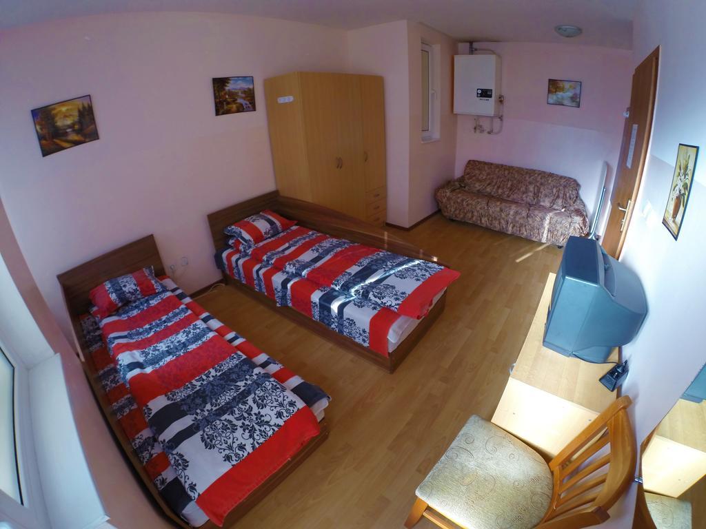 Our Home Guest Rooms Veliko Tarnovo Kültér fotó